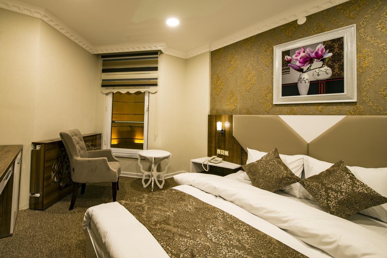 Kars-I Si̇Ri̇N Otel Exterior photo